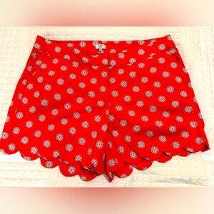 22W Crown & Ivy shorts.